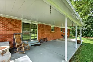 4200 Sugarcreek Dr, Bellbrook, OH 45305 - Photo 24