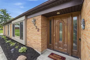 1832 Burgundy Ln, Washington Twp, OH 45459 - Photo 8