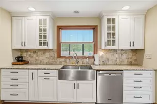 1832 Burgundy Ln, Washington Twp, OH 45459 - Photo 30