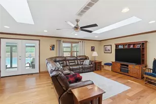 1832 Burgundy Ln, Washington Twp, OH 45459 - Photo 40