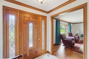 1832 Burgundy Ln, Washington Twp, OH 45459 - Photo 12