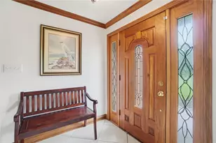 1832 Burgundy Ln, Washington Twp, OH 45459 - Photo 10