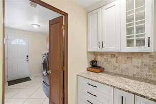 1832 Burgundy Ln, Washington Twp, OH 45459 - Photo 32