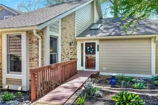 11831 Vauk Valley Ln, Symmes Township, OH 45249 - Photo 2