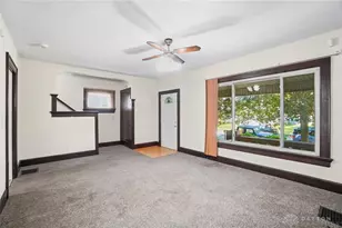 1046 Shakespeare Ave, Dayton, OH 45402 - Photo 4