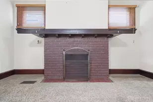 1046 Shakespeare Ave, Dayton, OH 45402 - Photo 6