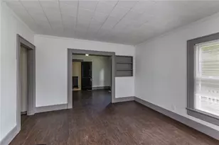 831 Jefferson St, Troy, OH 45373 - Photo 8