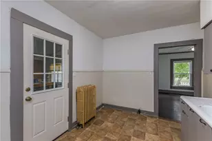 831 Jefferson St, Troy, OH 45373 - Photo 14