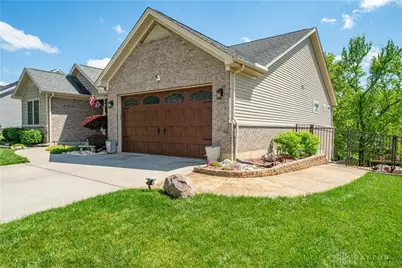 1331 Peregrine Way, Hamilton, OH 45013 - Photo 2