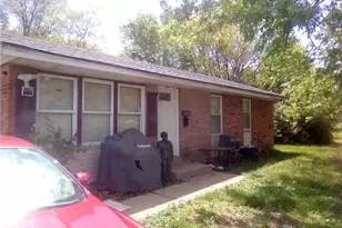 1322 Clement Ave, Dayton, OH 45417 - Photo 2