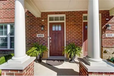 803 Brownstone Row, Springboro, OH 45066 - Photo 1