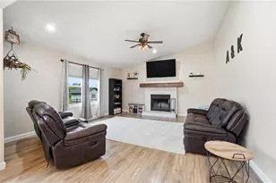 8833 Wilson Rd, Waynesville, OH 45068 - Photo 10