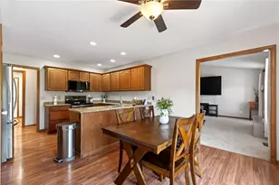 4996 Shannon Ave, Bethel Twp, OH 45504 - Photo 4