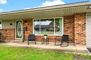 1003 Heathwood Dr, Englewood, OH 45322 - Photo 4