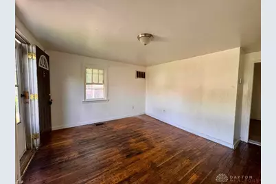 2239 Esmeralda Avenue, Dayton, OH 45406 - Photo 4