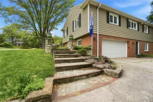 381 Highland Terrace, Kettering, OH 45429 - Photo 6