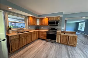 1218 Rona Pkwy Dr, Fairborn, OH 45324 - Photo 6