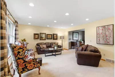 195 Finsbury, Troy, OH 45373 - Photo 8