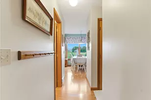 195 Finsbury, Troy, OH 45373 - Photo 6