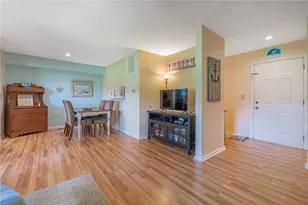 500 Waterfront Pl, Washington Twp, OH 45458 - Photo 4