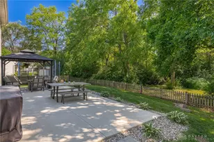 2380 W Girard Ln, Troy, OH 45373 - Photo 30