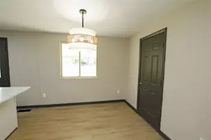 5917 Summersweet Dr, Clayton, OH 45315 - Photo 8