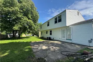 4273 Honeybrook Ave, Dayton, OH 45415 - Photo 2
