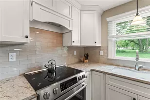454 Shirley Ann Dr, Centerville, OH 45458 - Photo 24