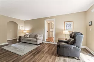 454 Shirley Ann Dr, Centerville, OH 45458 - Photo 12