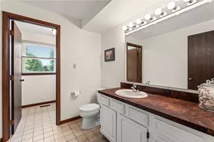 454 Shirley Ann Dr, Centerville, OH 45458 - Photo 46