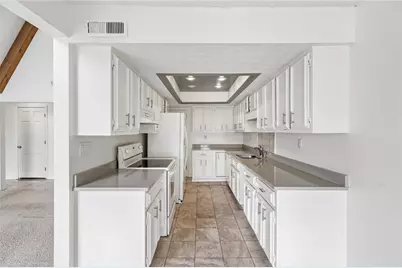 1924 Washington South Drive #1924, Washington Twp, OH 45458 - Photo 14