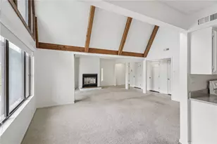 1924 Washington South Dr, Washington Twp, OH 45458 - Photo 6