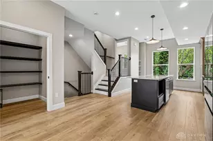 3906 Edwards Rd, Cincinnati, OH 45209 - Photo 16