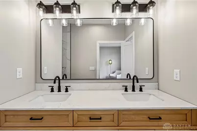3906 Edwards Road #C, Cincinnati, OH 45209 - Photo 32