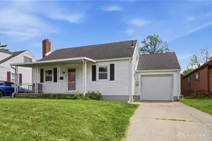 1320 N Plum St, Springfield, OH 45504 - Photo 2