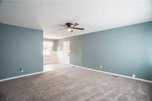 934 Carole St, Miamisburg, OH 45342 - Photo 6