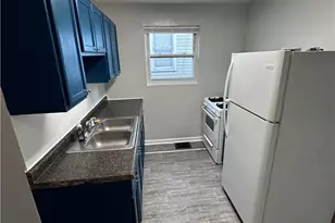 420 E Siebenthaler Ave, Dayton, OH 45405 - Photo 2