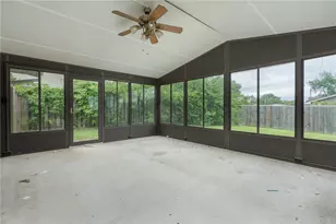 281 Fairway Dr, Fairborn, OH 45324 - Photo 16