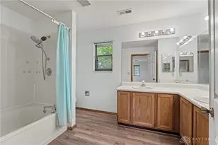 8774 Cheers Cir, Huber Heights, OH 45424 - Photo 32