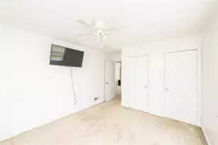 349 Orchard Dr, Oakwood, OH 45419 - Photo 8