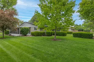 1180 Heathshire Dr, Centerville, OH 45459 - Photo 32