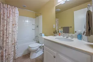 1180 Heathshire Dr, Centerville, OH 45459 - Photo 24
