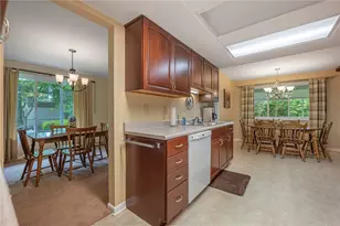 1180 Heathshire Dr, Centerville, OH 45459 - Photo 12