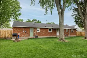 307 N Walnut St, Englewood, OH 45322 - Photo 22