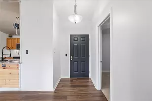 2305 Pinnacle Ct, Fairborn, OH 45324 - Photo 2