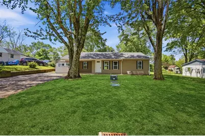 9615 Roberts Drive, Franklin Twp, OH 45005 - Photo 4