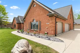 1537 Meadowlands Dr, Fairborn, OH 45324 - Photo 4