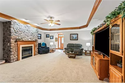 1537 Meadowlands Drive, Fairborn, OH 45324 - Photo 8