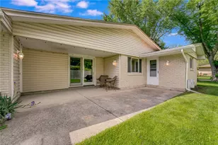 1135 Clintshire Dr, Centerville, OH 45459 - Photo 36