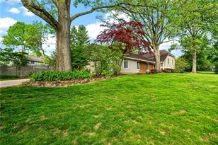 9019 Woodstream Ln, Centerville, OH 45458 - Photo 4
